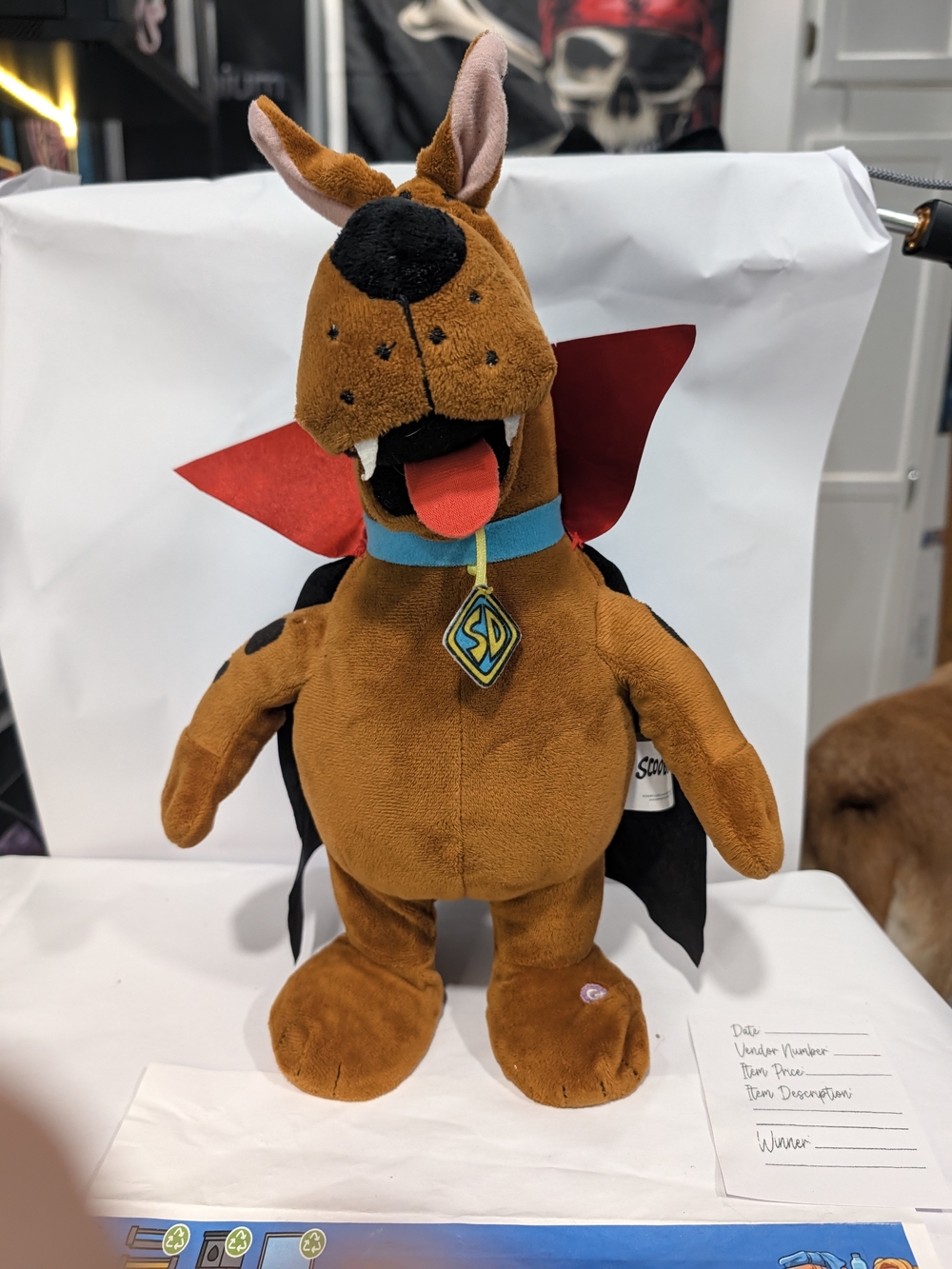 Gemmy Scooby Doo Vampire Dracula Stuffed Plush 14" Sings Dances Halloween EUC